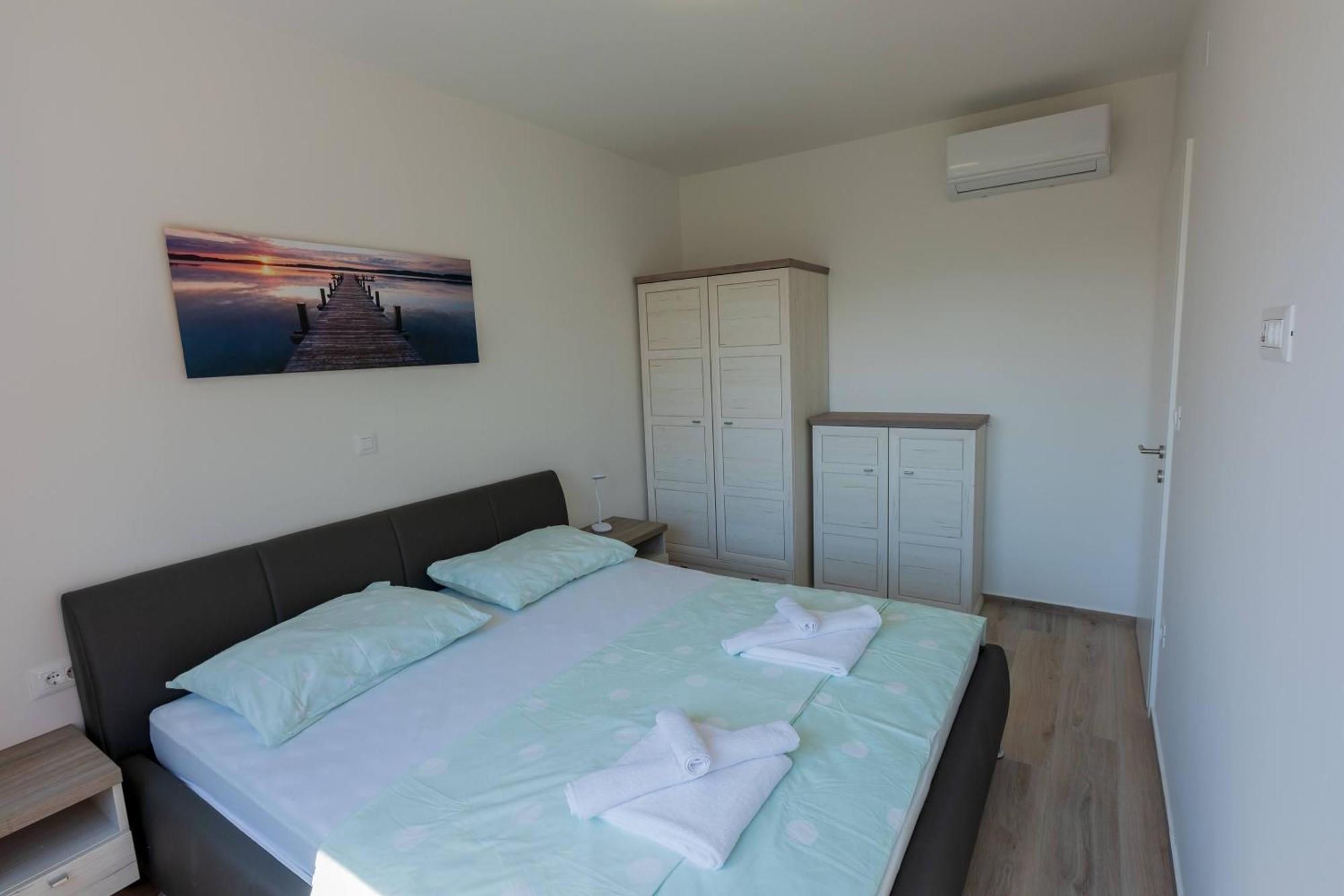Three-Bedroom Premium Holiday Home Atmosfera With Private Pool&Sauna Vodice Zewnętrze zdjęcie