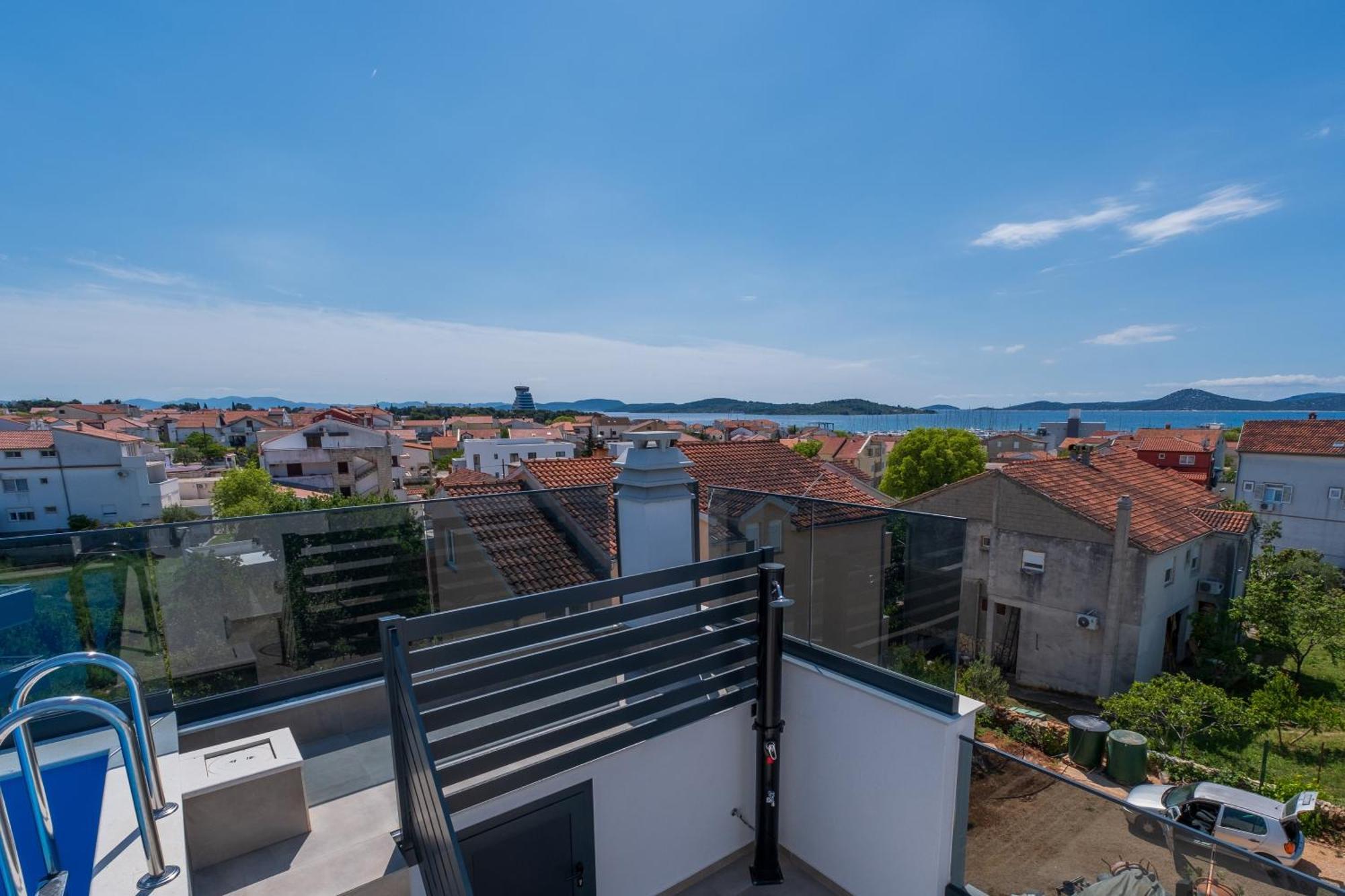 Three-Bedroom Premium Holiday Home Atmosfera With Private Pool&Sauna Vodice Zewnętrze zdjęcie