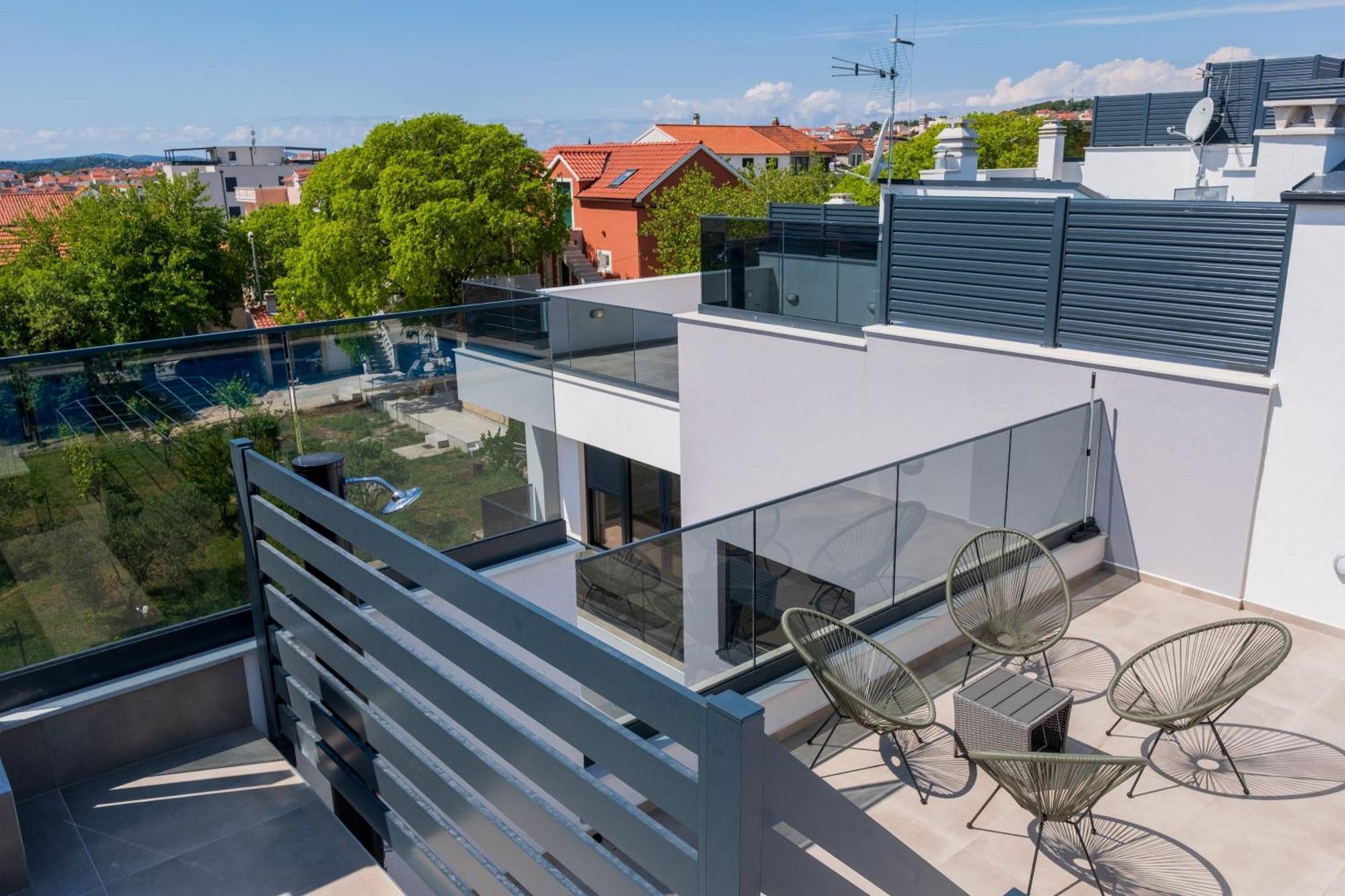 Three-Bedroom Premium Holiday Home Atmosfera With Private Pool&Sauna Vodice Zewnętrze zdjęcie