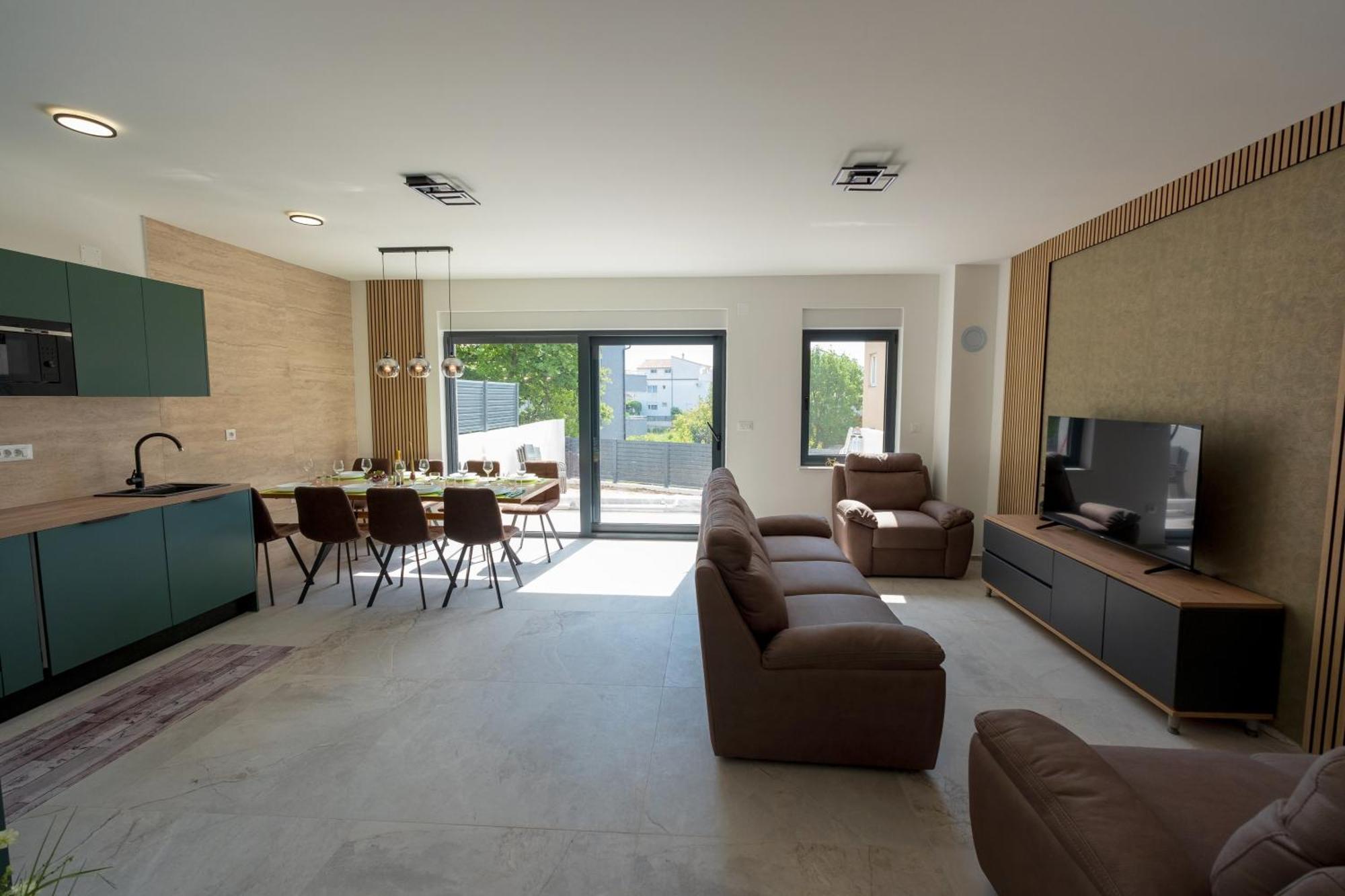 Three-Bedroom Premium Holiday Home Atmosfera With Private Pool&Sauna Vodice Zewnętrze zdjęcie